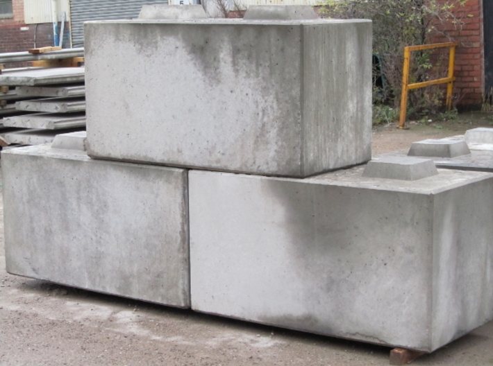KELRYAN - PCB600 Concrete Security Block Barrier